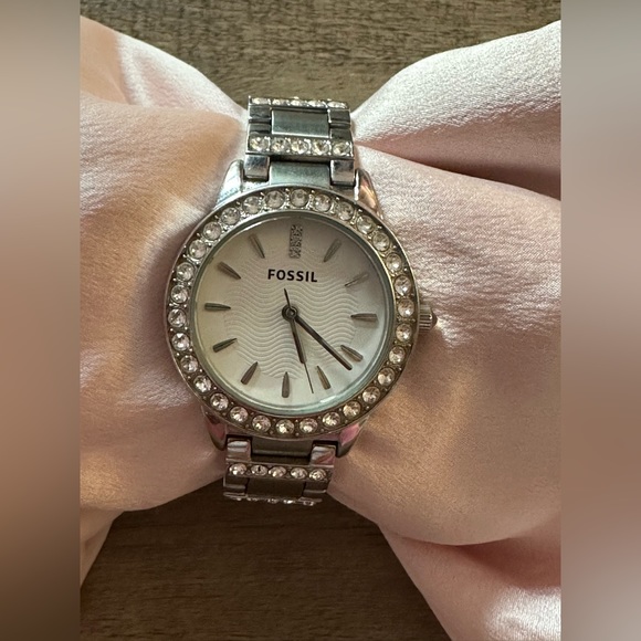 Women’s Jesse Fossil Watch White-Dial Glitz Dress - Picture 6 of 12